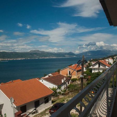 Apartments Vongula Trogir Exterior foto
