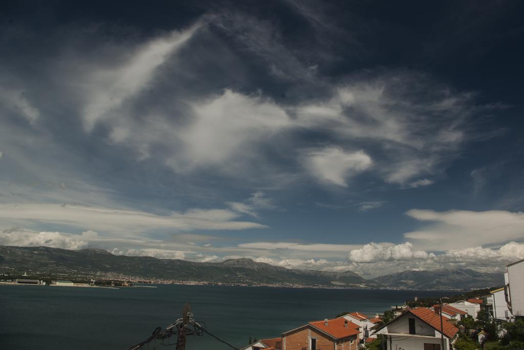 Apartments Vongula Trogir Exterior foto